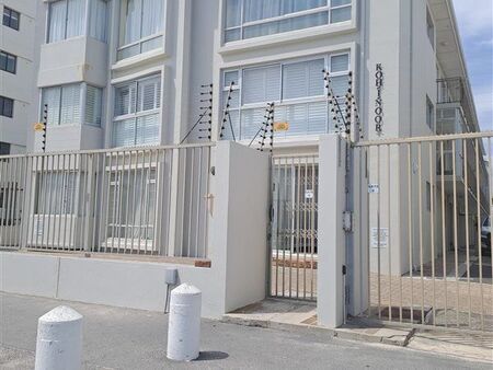 1 Bedroom Apartment in Strand North