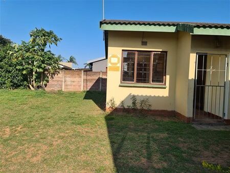 2 Bedroom House in Brackenham