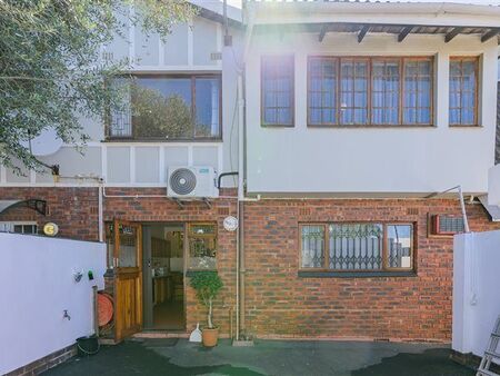 4 Bedroom Townhouse in Morningside
