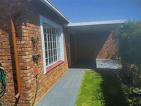 2 Bedroom Townhouse in Honeydew
