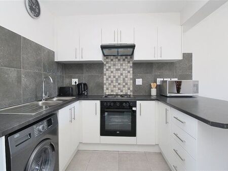 2 Bedroom Apartment in Stratford Green