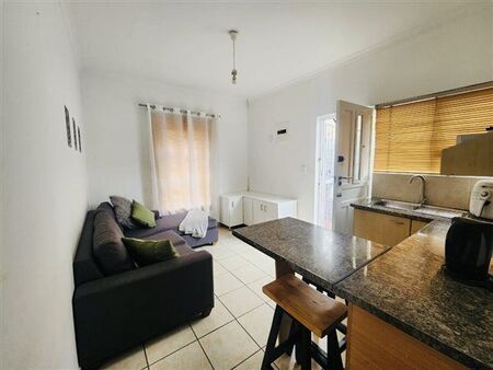 1 Bedroom Flat in Goodwood Estate