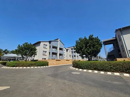 3 Bedroom apartment to rent in North Riding, Randburg