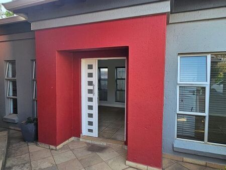 1 Bedroom Flat in Woodhill