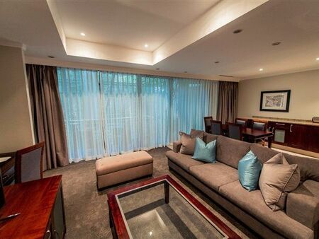 1 Bedroom Apartment in Bryanston