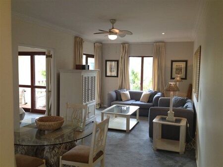 1 Bedroom Townhouse in Benmore Gardens