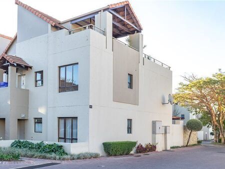 3 Bedroom Apartment in Fourways