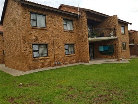 2 Bedroom Apartment in Comet