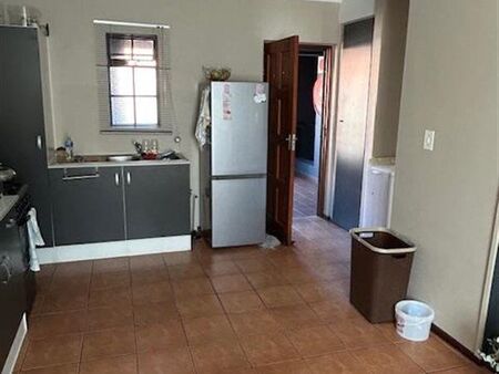 1 Bedroom Apartment in Ravenswood