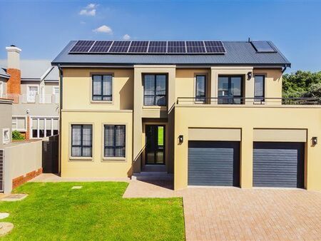 4 Bedroom House in Heritage Hill