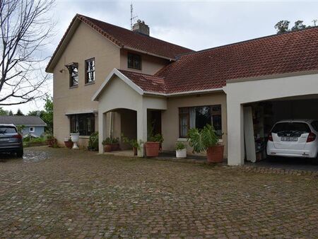 3 Bedroom House in Constantia