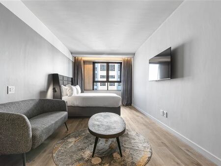 Studio Apartment in Foreshore