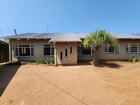 4 Bedroom House in Lydenburg