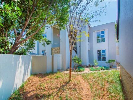 2 Bedroom Apartment in Eagle Canyon Golf Estate
