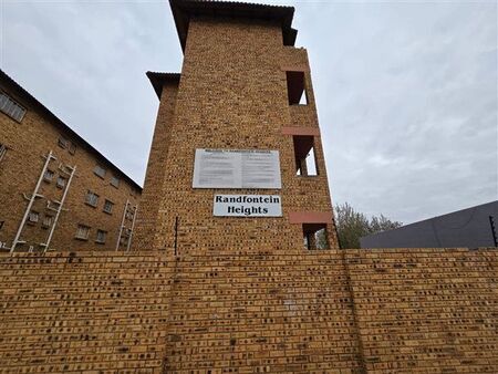 1 Bedroom Flat in Randfontein Central