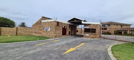 2 Bedroom apartment to rent in Summerstrand, Port Elizabeth