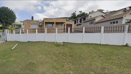 2 Bedroom house to rent in Umhlatuzana, Chatsworth