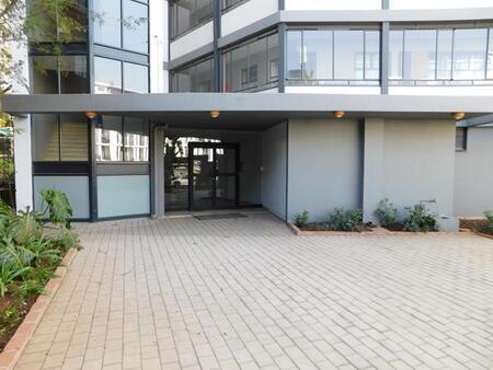 2 Bedroom Apartment in Illovo