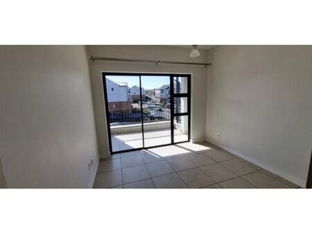 1 Bedroom Apartment in Linbro Park