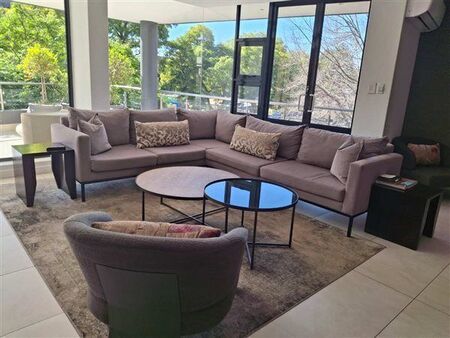 3 Bedroom Apartment in Benmore Gardens