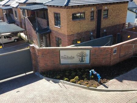 2 Bedroom Flat in Northcliff