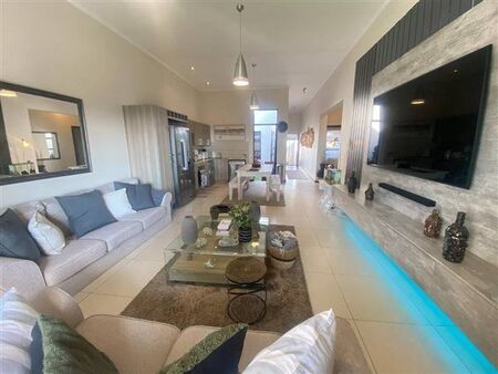 3 Bedroom Townhouse in Jackal Creek Golf Estate