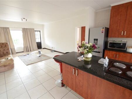 2 Bedroom Apartment in Sunninghill