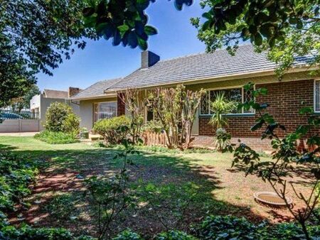 4 Bedroom House in Rhodesfield