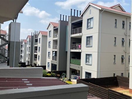 1 Bedroom Apartment in Modderfontein