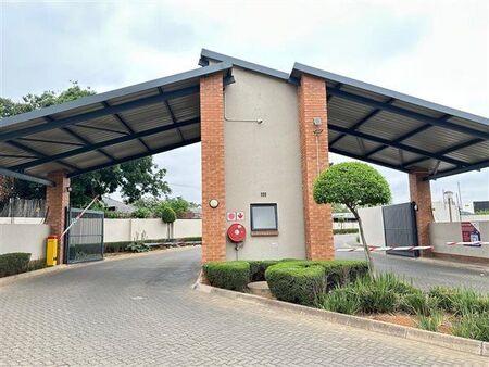 2 Bedroom Apartment in Ravenswood