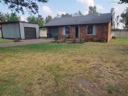 3 Bedroom House in Brakpan North