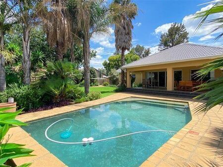 3 Bedroom House in Brackenhurst