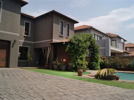 3 Bedroom House in Parkrand