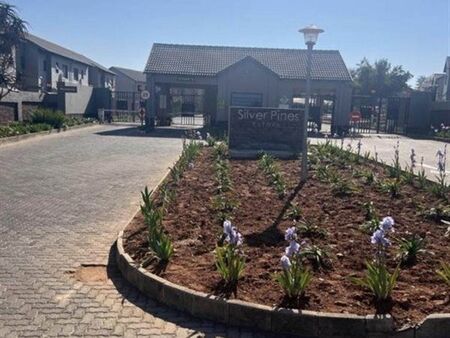 3 Bedroom Apartment in Rynfield