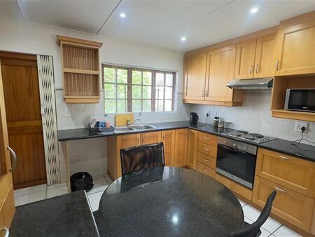 3 Bedroom House in Sunningdale