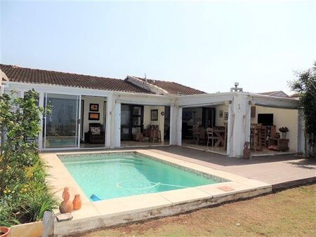 3 Bedroom Townhouse in Umhlanga Rocks