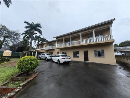 3 Bedroom Apartment in Malvern