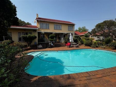 4 Bedroom House in Wilro Park