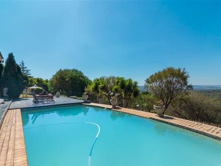 4 Bedroom House in Roodepoort Central