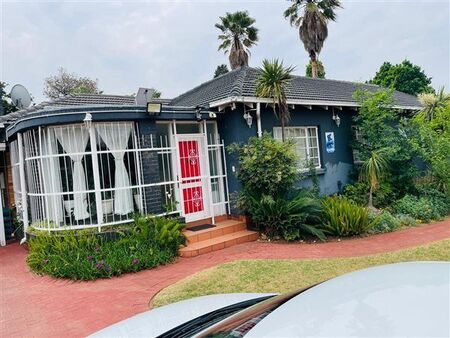 4 Bedroom House in Horizon View