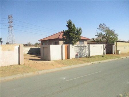 2 Bedroom House in Goudrand