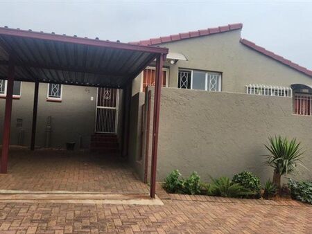 2 Bedroom Townhouse in Georginia