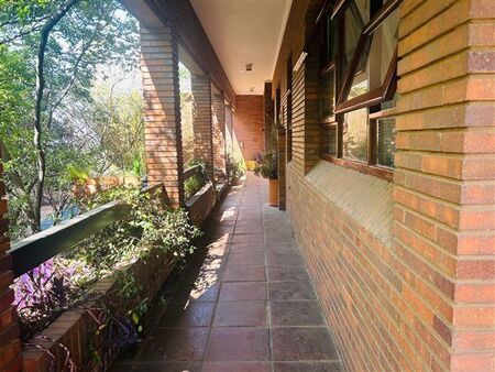 1 Bedroom Apartment in Waterkloof Ridge