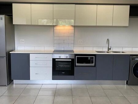 1 Bedroom Apartment in Menlo Park