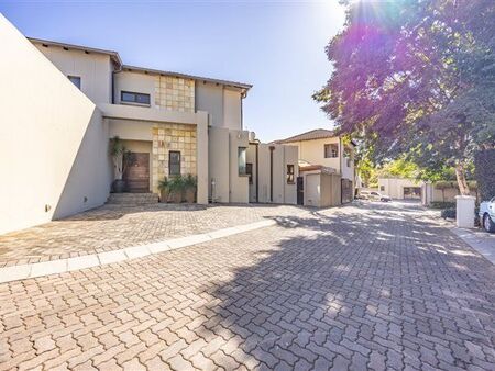 4 Bedroom House in Lynnwood