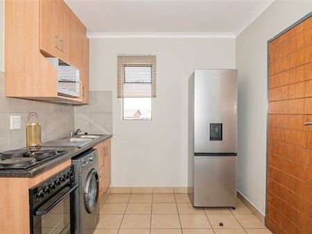 2 Bedroom Apartment in Pimville