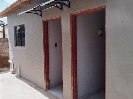 1 Bedroom Apartment in Protea Glen