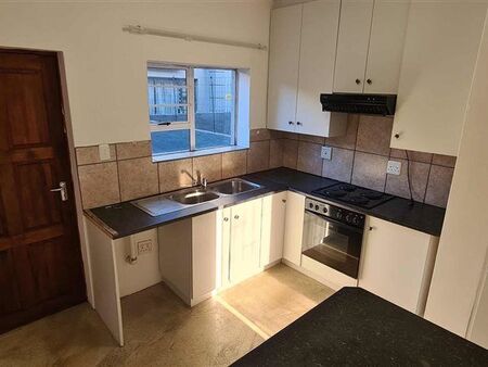 2 Bedroom House in George Central