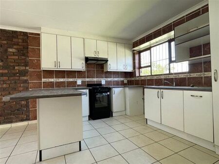 3 Bedroom House in Pacaltsdorp