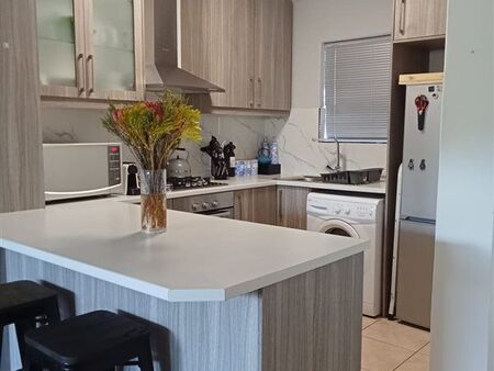 2 Bedroom Apartment in Table View